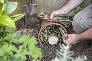 de tuin in week 43: insectenhotel maken