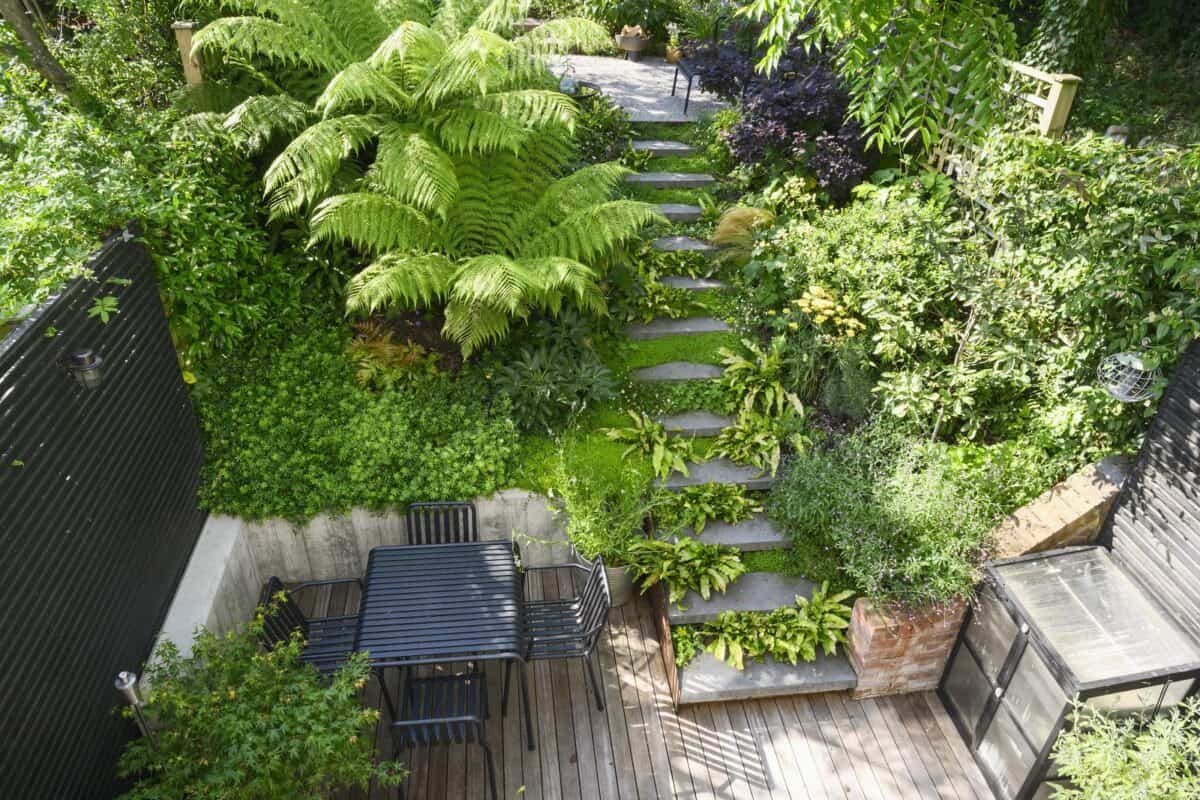 zwarte moderne schutting