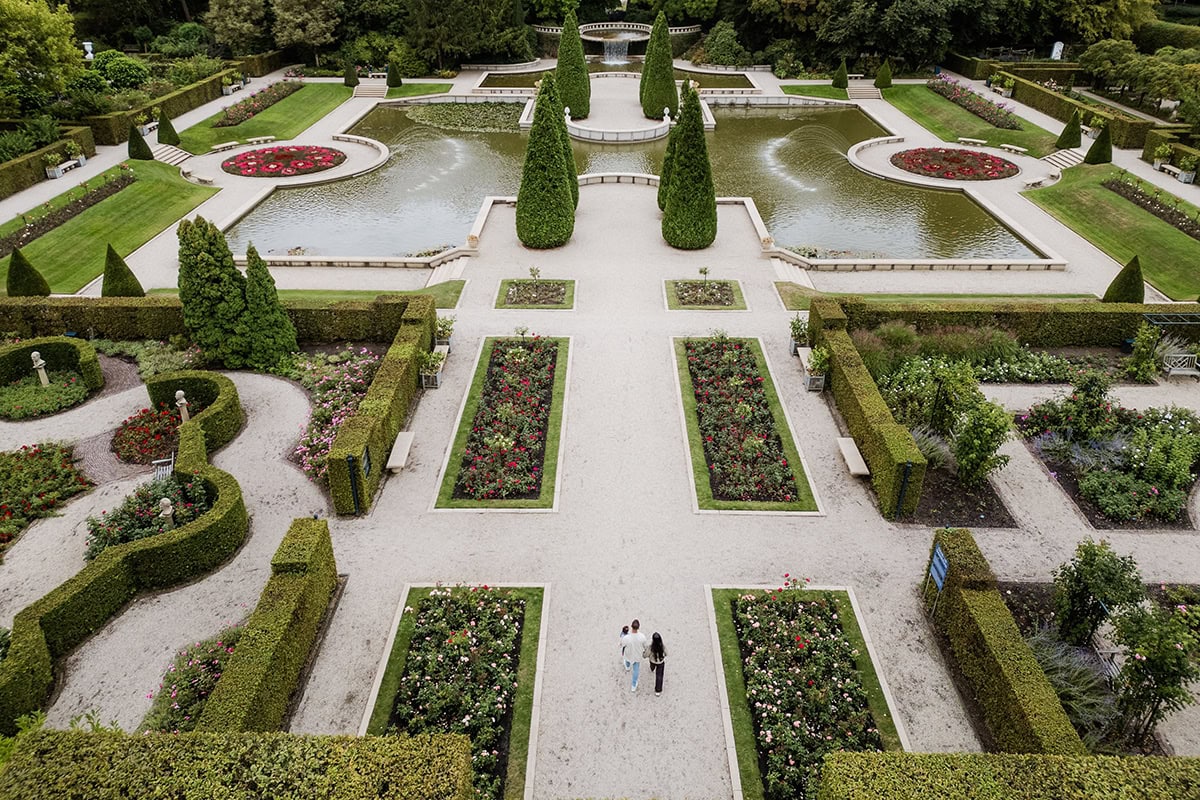 Luchtofoto van Kasteeltuinen Arcen